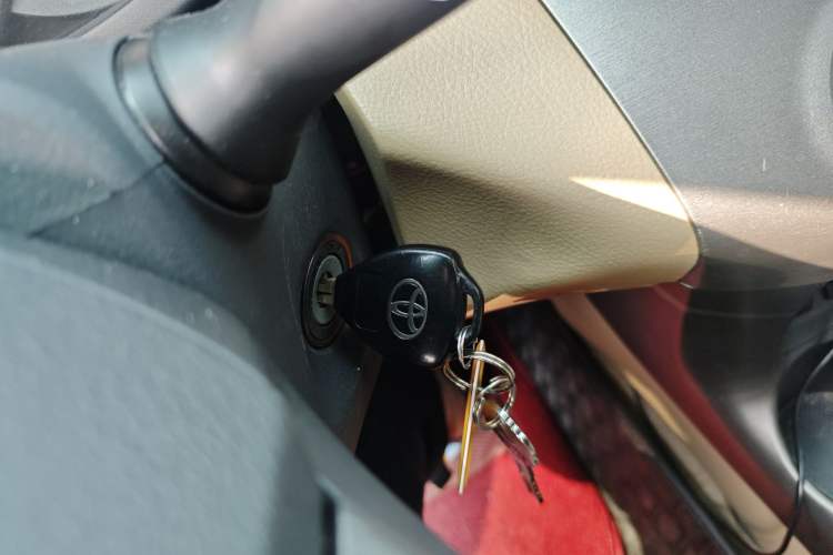 Used Toyota RAV4 2011 2.0L Automatic Luxury Edition