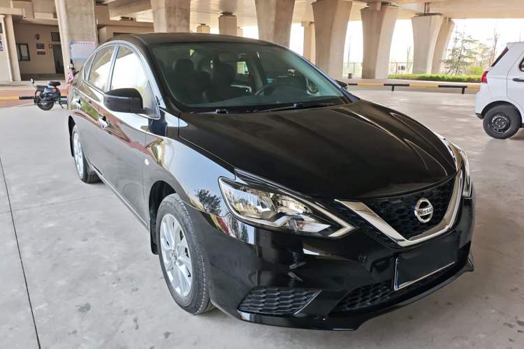 Used Nissan Sylphy 2021 Classic 1.6XE CVT Comfort Edition Front Right 45 Deg