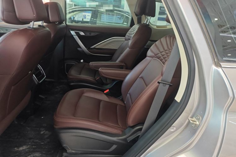 Used Geely Auto Jiajie 2022 1.8TD DCT Platinum Comfort Model Left Rear Seat