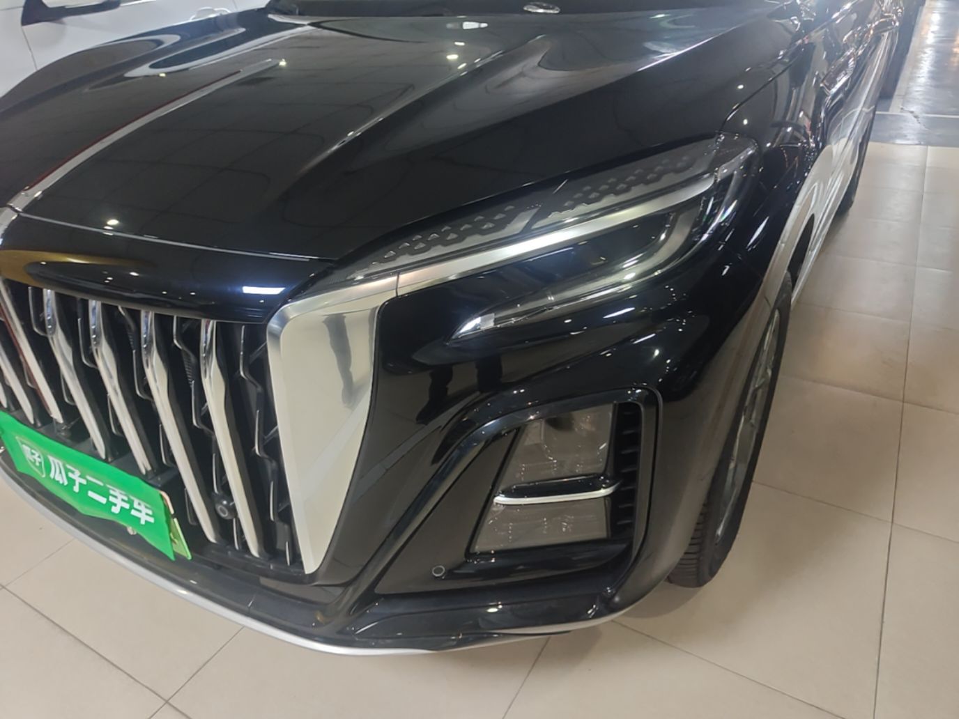 Hongqi HS3 PHEV 2025 Model 117km Jingwei Edition — снимка 8