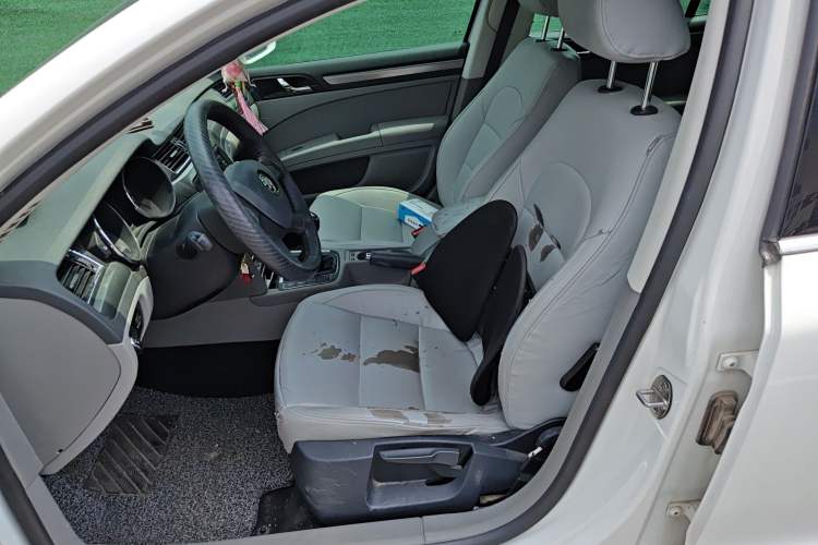 Used Skoda Superb 2013 1.4TSI Manual Shengshi Edition