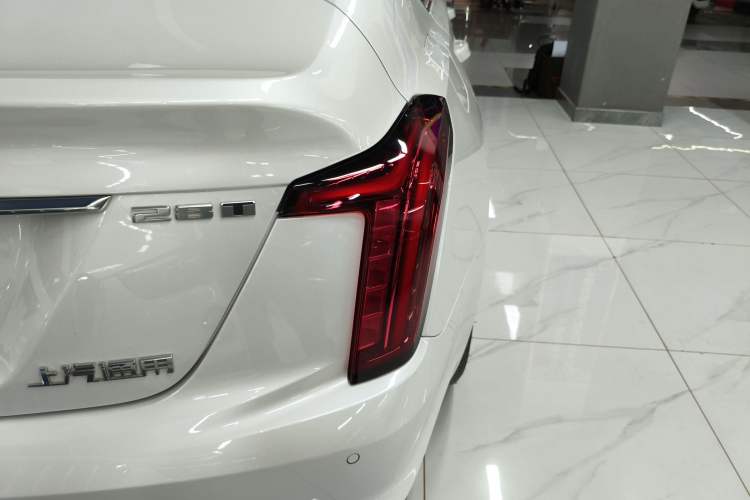 Used Cadillac CT5 2025 28T Urban Sport Edition Right Rear Taillight