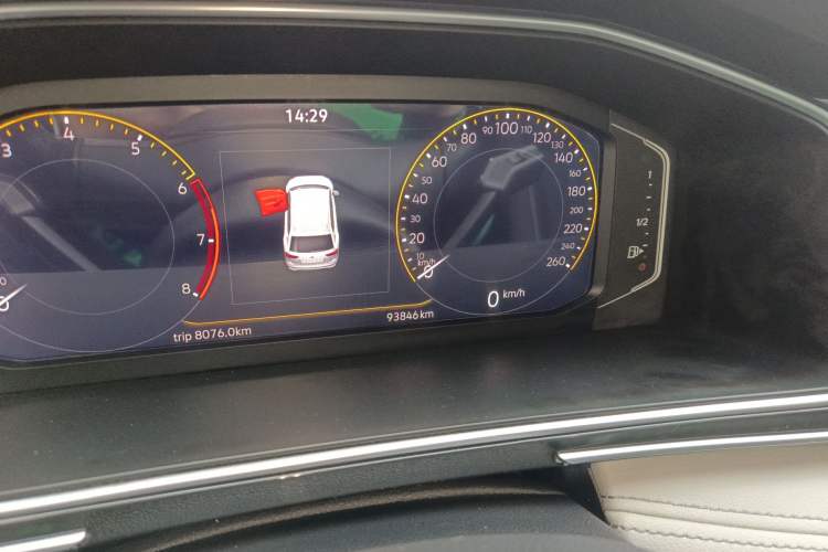 Used Volkswagen Tiguan L 2023 330TSI Automatic Two-Wheel Drive Smart Edition Instrument Cluster