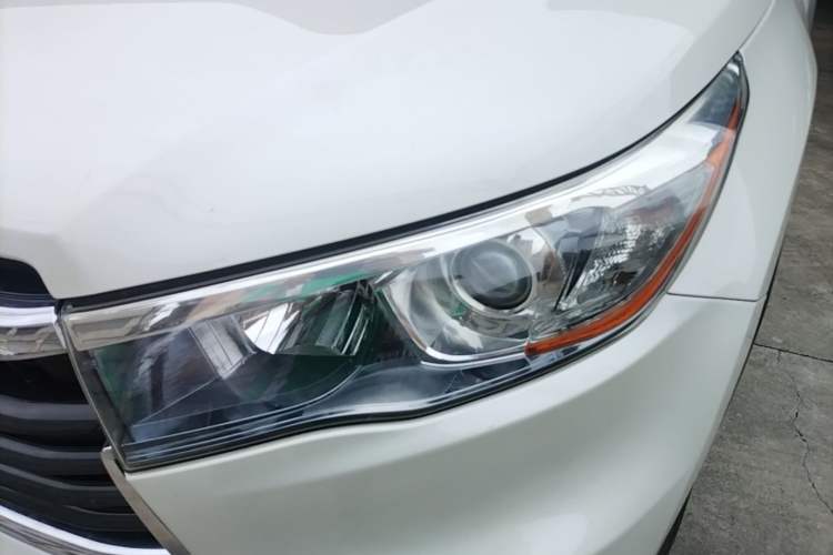 Used Toyota Highlander 2017 2.0T Four-Wheel Drive Luxury Edition 7 Seats