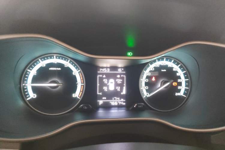 Used Geely Auto Emgrand 2021 UP 1.5L CVT Luxury Model Instrument Cluster