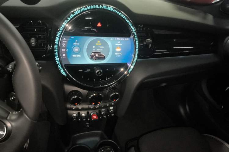 Used MINI 2023 Updated 2.0T COOPER S Racing Driver Audio And AC Panel