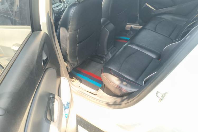 Used Chevrolet Cruze 2017 1.5L Automatic Pioneer Sunroof Edition