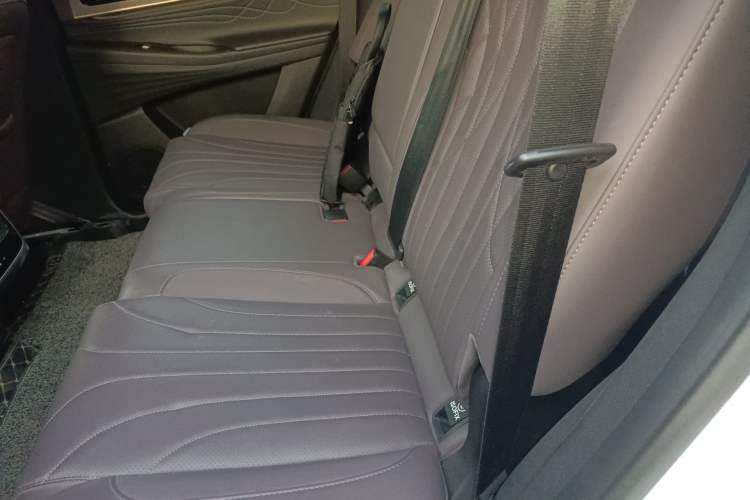 Used Chery Tiggo 9 2025 2.0T Automatic Two-Wheel Drive Luxury Edition 5 Seats