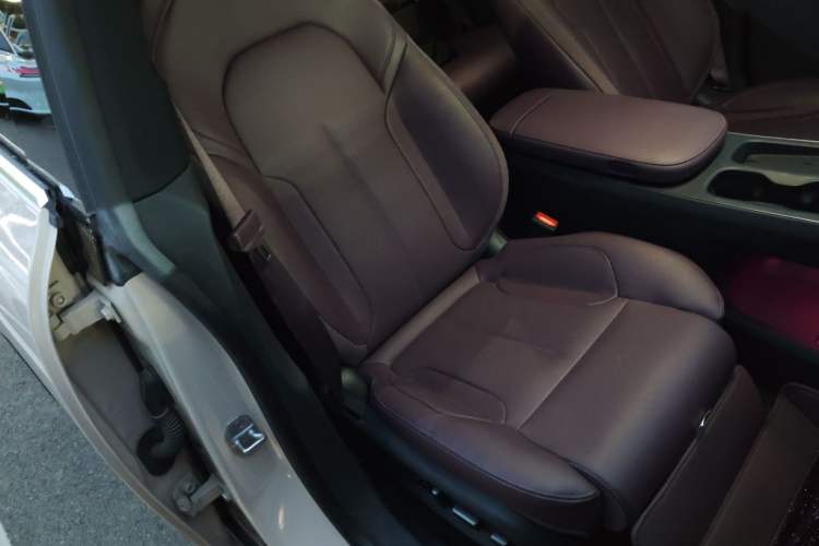 Used Nio ET5 2022 75 kWh