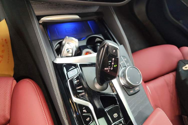 Used BMW 5 Series 2023 530Li Luxury Edition M Sport Package