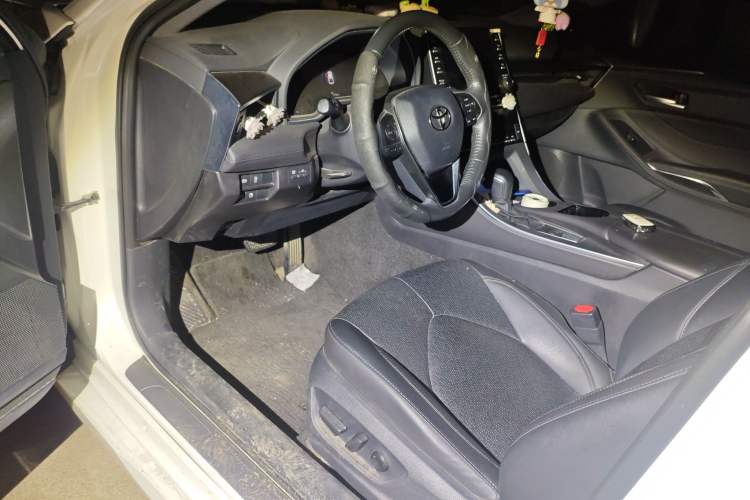 Used Toyota Avalon 2019 2.0L Luxury Edition China VI Standard
