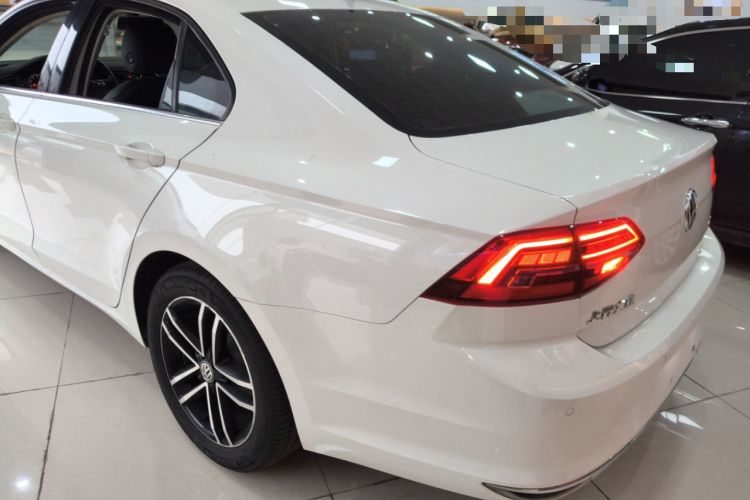 Used Volkswagen Lamando 2019 280TSI DSG Comfort Edition China V Standard Rear Left 45 Deg