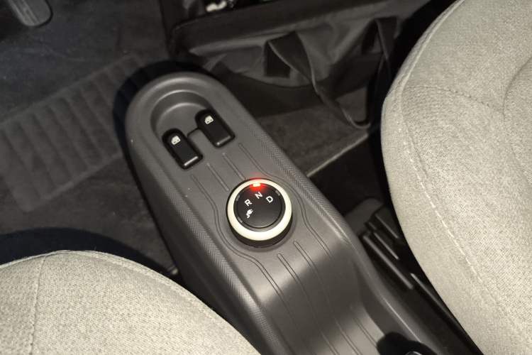 Used Wuling Hongguang MINIEV 2021 Macaron Premium Model – Lithium Iron Phosphate