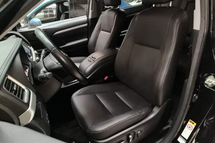 Used Toyota Highlander 2015 2.0T Four-Wheel Drive Luxury Edition 7-Seater