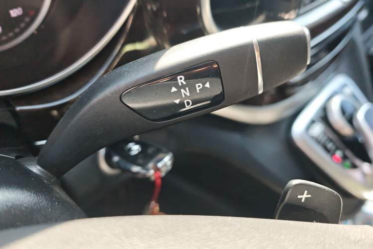 Used Mercedes-Benz V-Class 2018 V 260 L Prestige Extended Version China V
