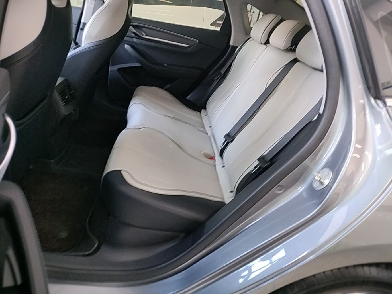 BYD Destroyer 05 2024 HONOR Edition DM-i 55KM Luxury Model — снимка 20