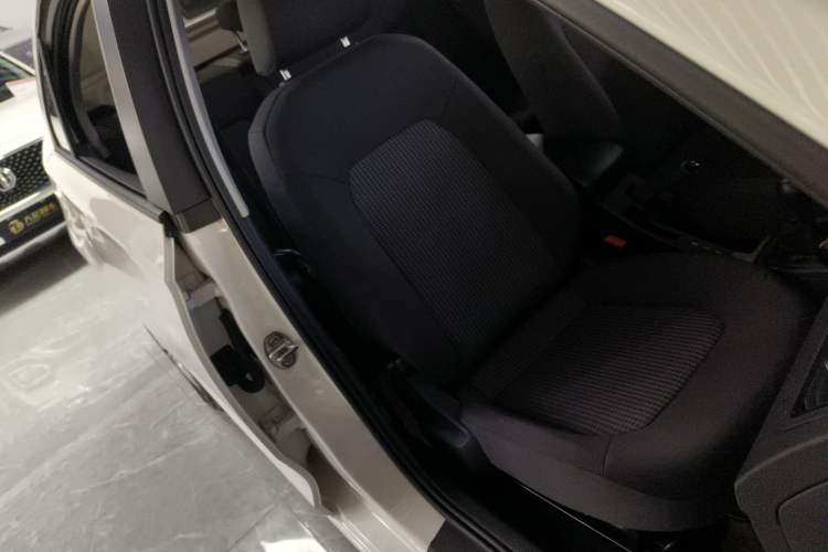 Used Volkswagen Santana 2021 1.5L Manual Fashion Edition Right Front Seat