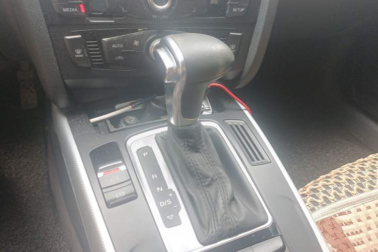 Used Audi A4L 2016 30 TFSI Collector's Edition Automatic Comfort Model
