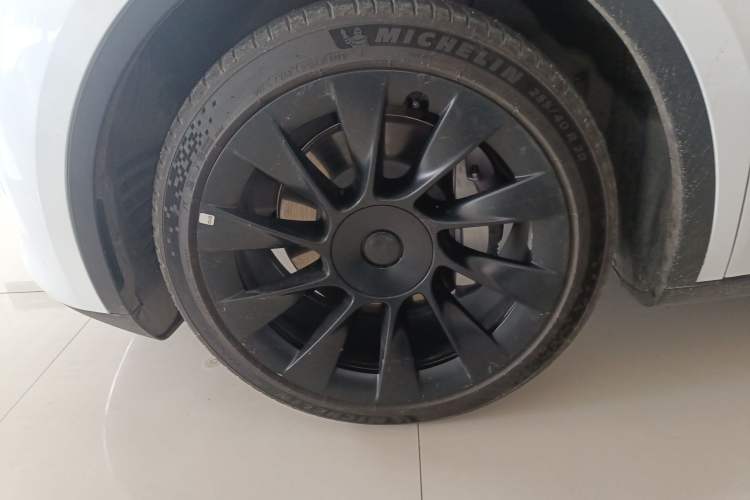 Used Tesla Model Y 2024 Rear-Wheel-Drive Version