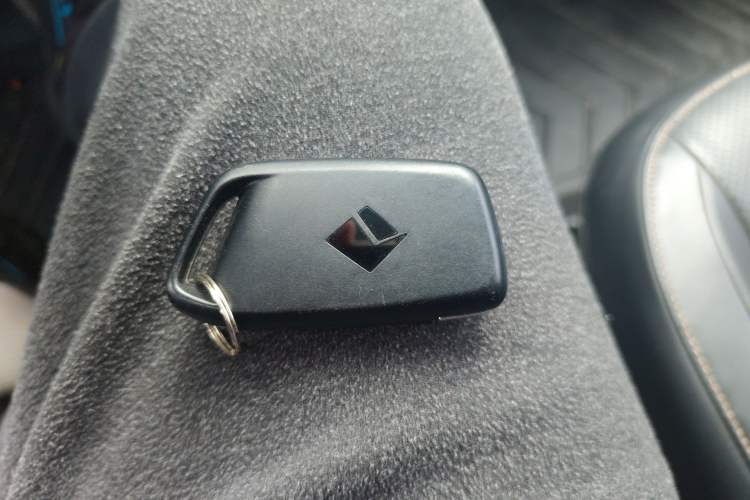 Used Baojun KiWi EV 2021 Designer Ternary Lithium