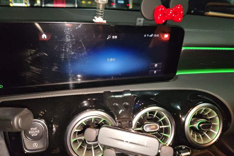 Used Mercedes-Benz A-Class 2022 Second Facelift A 200 L Sport Sedan Fashion Version
