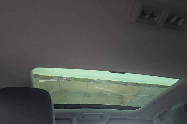 Used Volkswagen Lamando 2023 Lavida L 280TSI DSG Cool & Spicy Edition Headliner