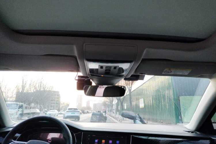 Used Volkswagen Passat 2022 330TSI Luxury Edition Headliner