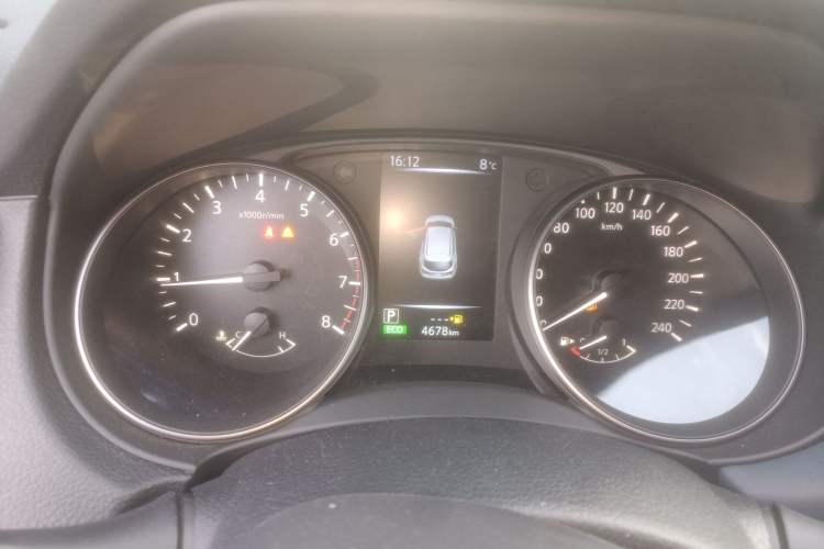 Used Nissan Qashqai 2025 Honor 2.0L CVT XV Genuine Edition