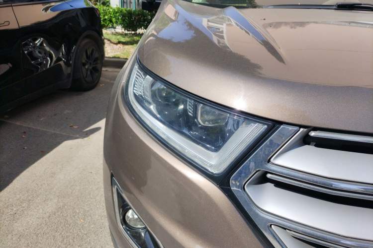 Used Ford Edge 2018 EcoBoost 245 Two-Wheel-Drive Titanium 7-Seater China V Standard Right Front Headlight