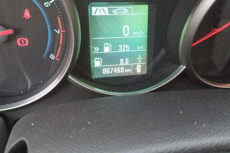 Used Chevrolet Cruze 2015 1.5L Classic SE MT