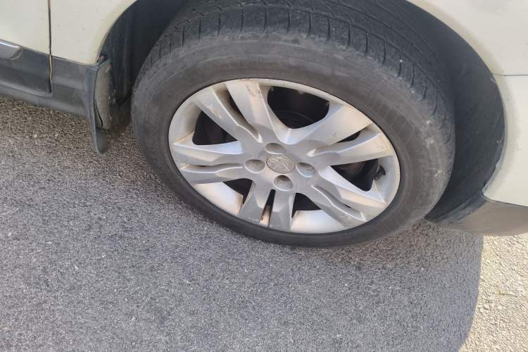 Used Peugeot 3008 2015 2.0L Automatic Trend Edition
