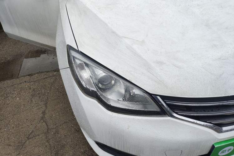 Used Roewe 360 2015 1.5L Automatic Luxury Edition
