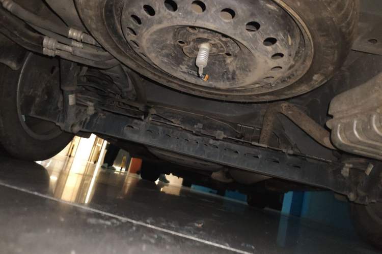 Used Buick GL8 2017 25S Prestige Version China V Standard Chassis Rear