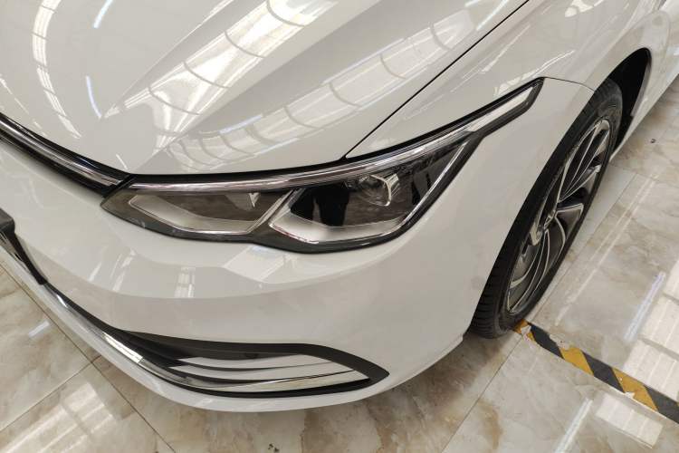 Used Volkswagen Golf 2024 280TSI DSG Pro 50th Anniversary Edition Left Front Headlight