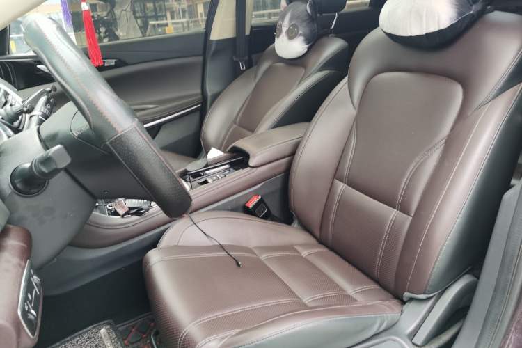 Used CHANGAN Raeton CC 2019 1.5T Automatic Elegant Starry Edition China VI Standard Left Front Seat