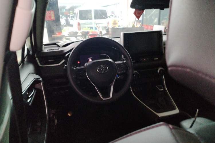 Used Toyota RAV4 2020 2.0L CVT Two-Wheel Drive Fashion PLUS Edition
