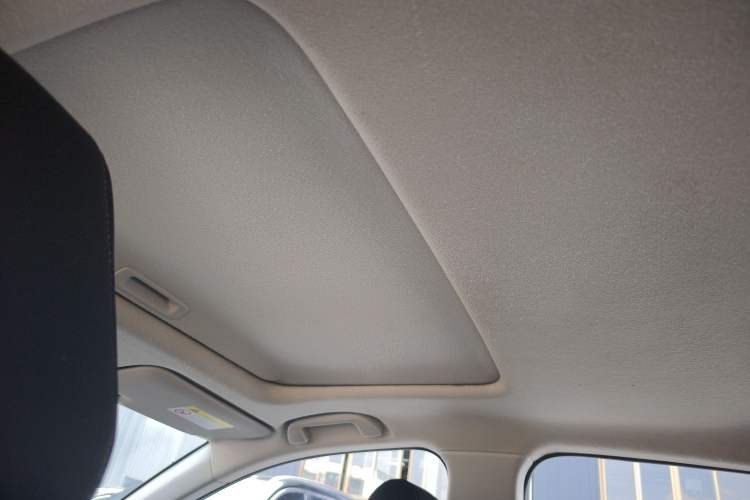 Used Honda Envix 2019 180TURBO CVT Enjoyment Edition China VI Headliner