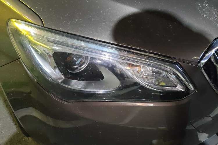 Used Buick GT 2015 15N Manual Elite Edition Right Front Headlight