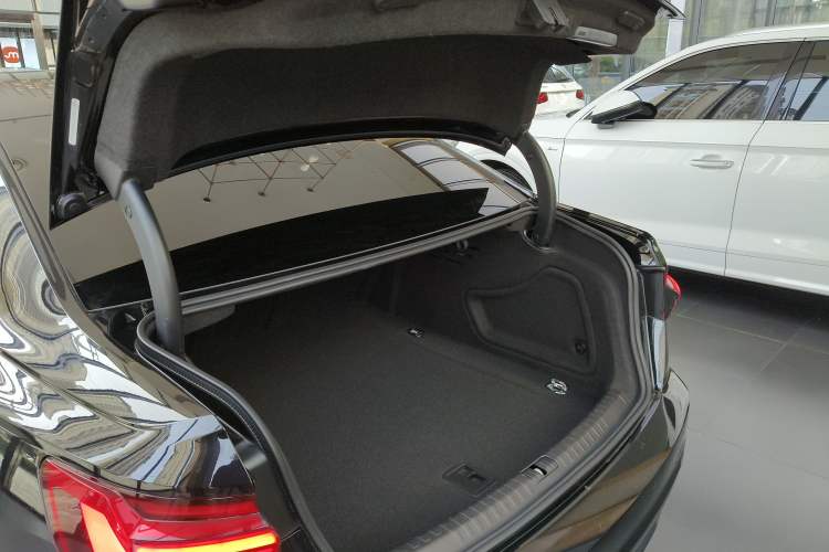 Used Audi A6L 2020 45 TFSI Prestige Elegant Edition Trunk