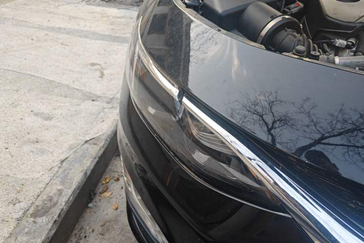 Used Chevrolet Malibu XL 2023 1.5T Sharp Edition Right Front Headlight