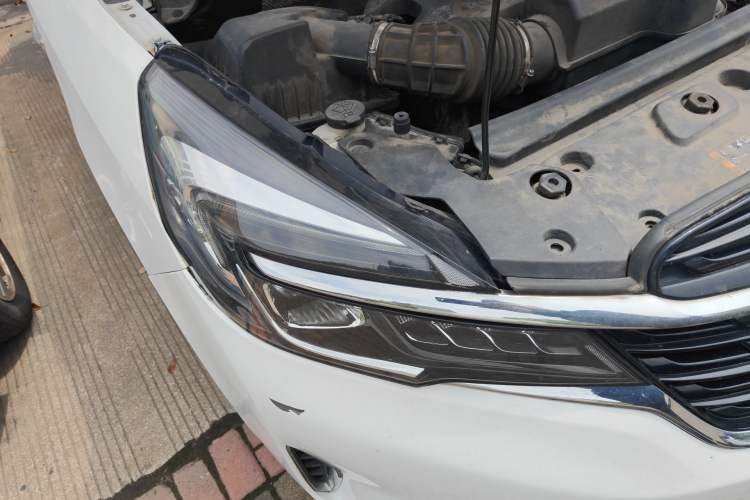 Used Buick GL8 2021 Land Cruiser Executive Class 652T Comfort Model
