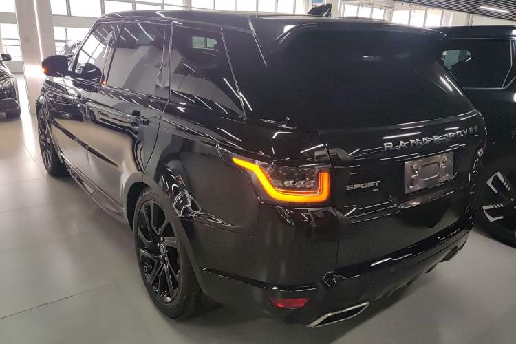 Used Land Rover Range Rover Sport 2020 3.0 L6 HSE DYNAMIC