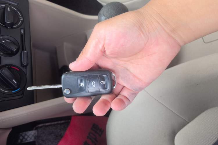 Used Volkswagen Jetta 2015 Value Edition 1.6L Manual Fashionable Style
