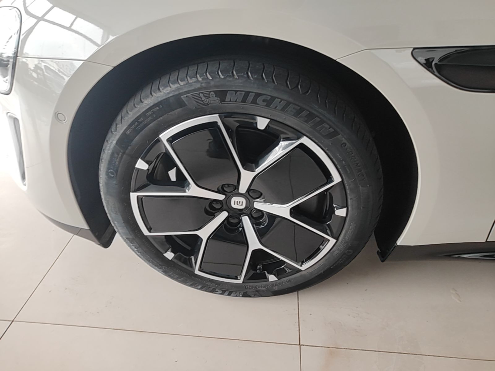 Xiaomi Auto SU7 2024 Rear-Drive Long-Range Intelligent Driving Version — снимка 10