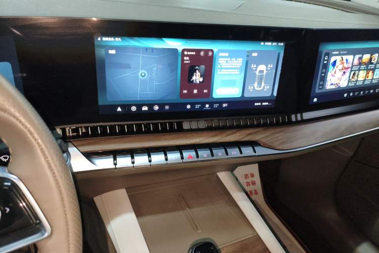 Used Roewe RX9 2023 2.0T Two-Wheel Drive Enjoyment Version