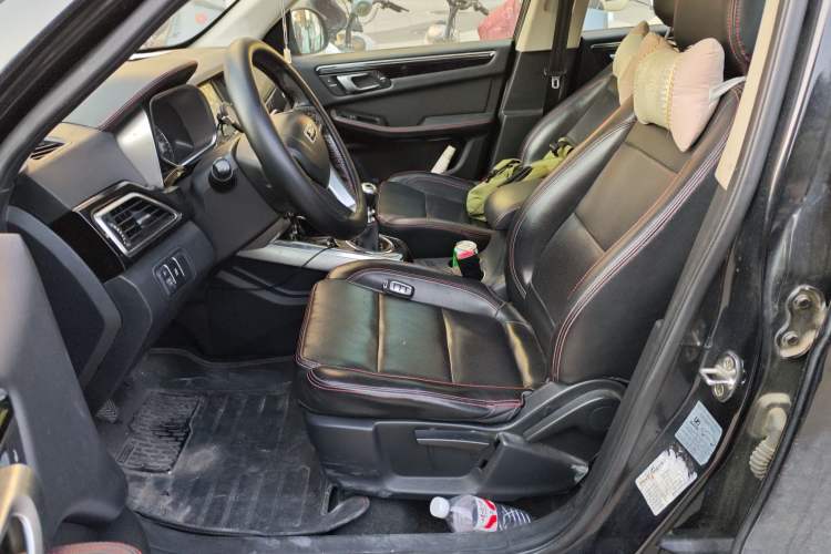 Used Zotye Domy X5 2015 1.5T Manual Luxury Model China V Standard
