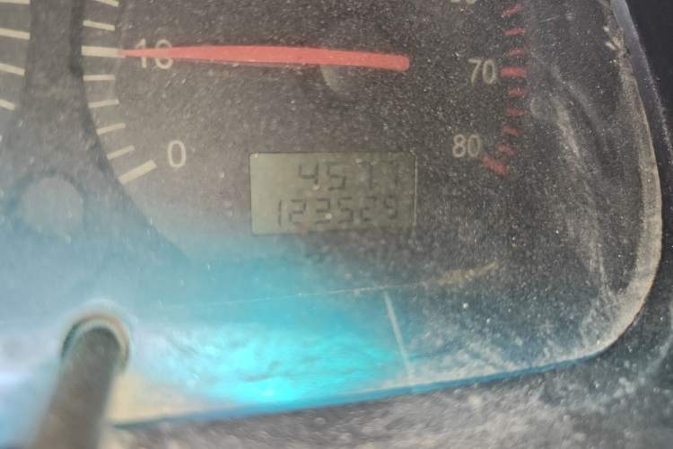 Used Jinbei Hiace 2014 2.0L Fifth-Generation Xiangyun Comfort Type 1 4G20C
