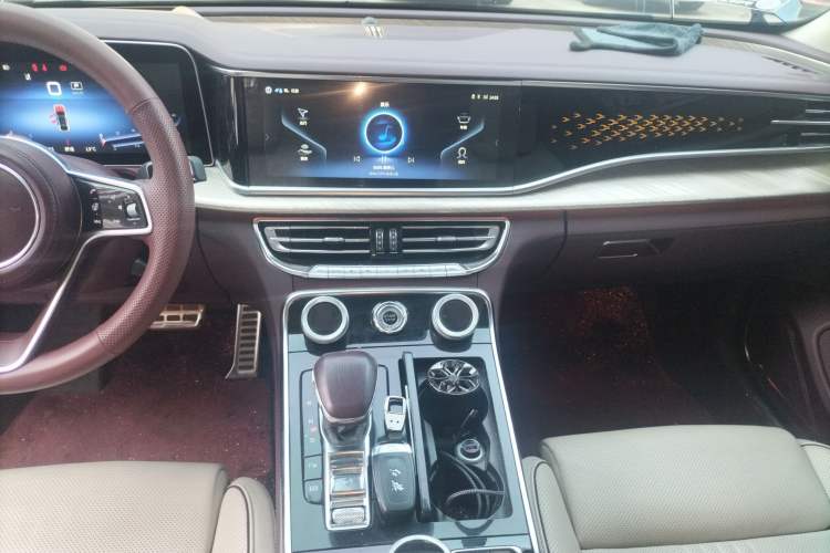 Used Hongqi H9 2020 Revised Version 2.0T Smart Connect Flagship Edition