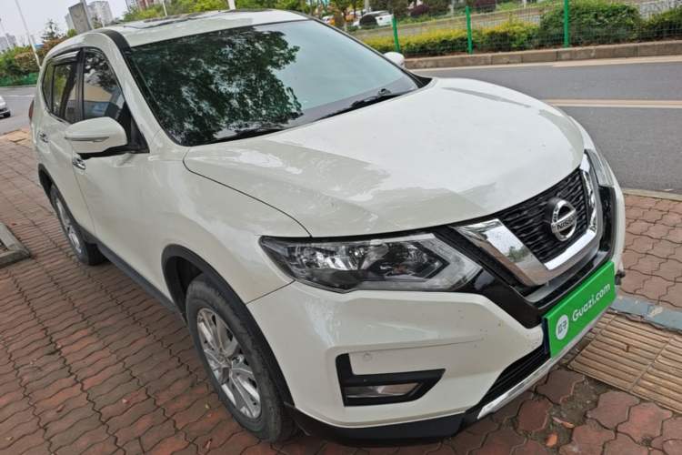 Used Nissan X-Trail 2020 2.0L XL ITS CVT 2WD SmartConnect Comfort Edition Front Right 45 Deg