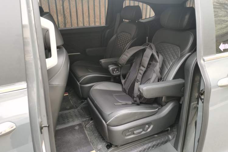 Used Hyundai Custo 2022 270TGDi Smart Luxury Flagship Edition TOP Left Rear Seat